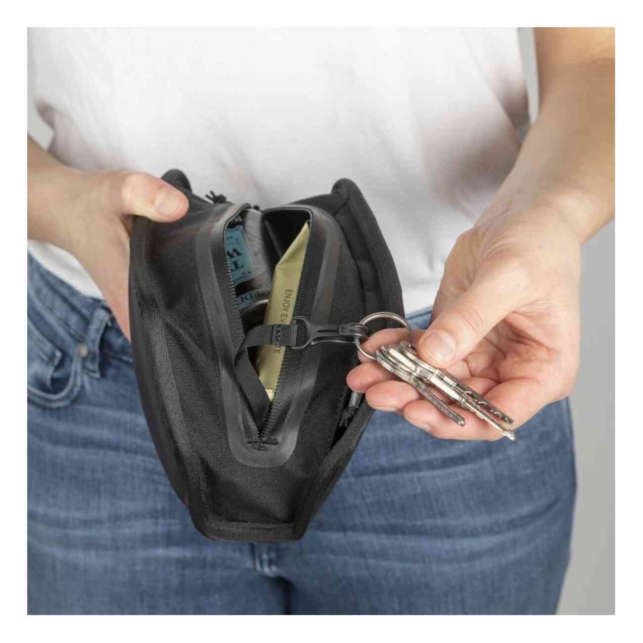 Fidlock Twist Essential Bag Medium + Bike Base - Rammeveske med magnetisk feste - Bilde 8