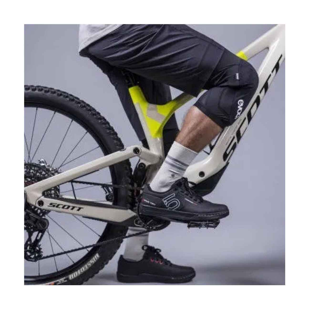 Evoc Knee Protector LS Flex Lite - Knebeskytter - Bilde 3